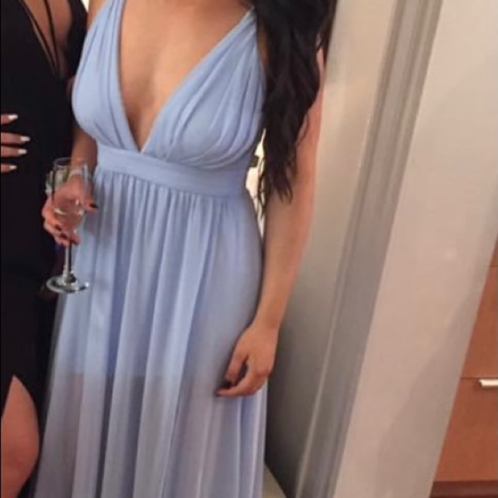 Formal dress - Picture 2 of 2
